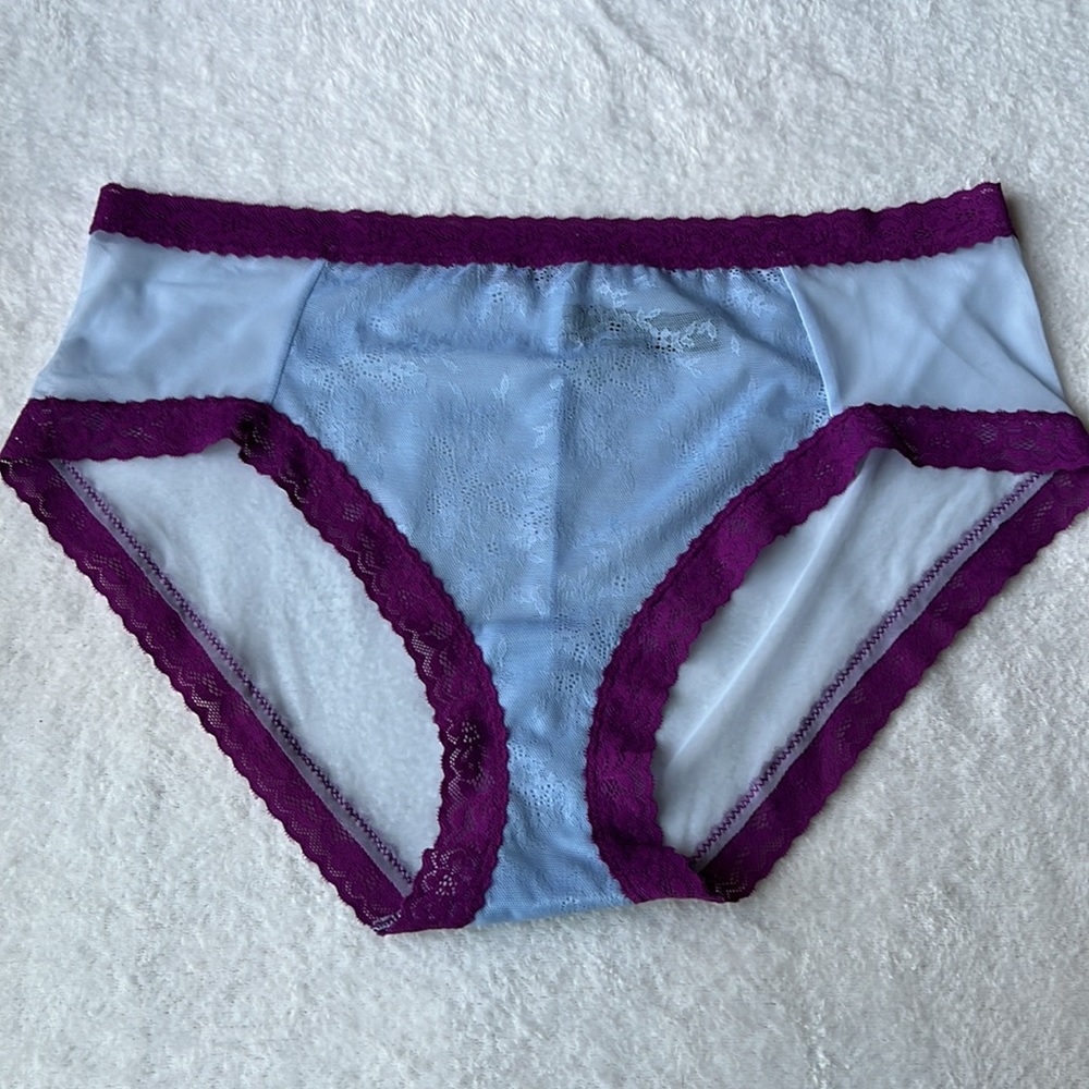 NATORI Escape Briefs. - Picture 3 of 12